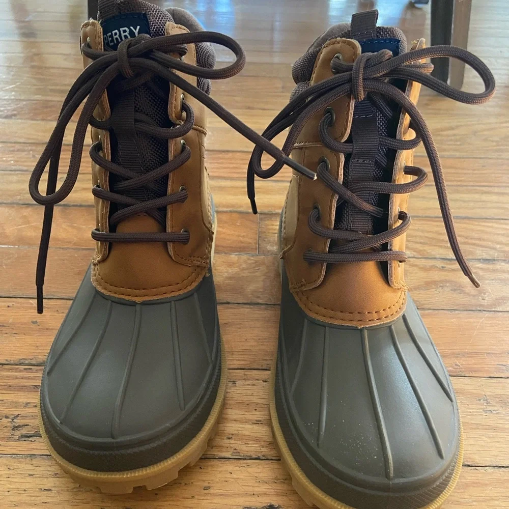 Sperry top sider storm hopper duck rain/snow Boots